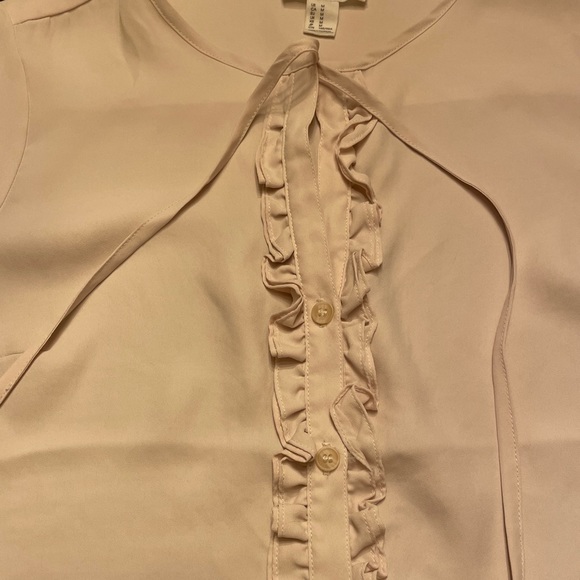Cream Top with Ruffle Front - Picture 4 of 5
